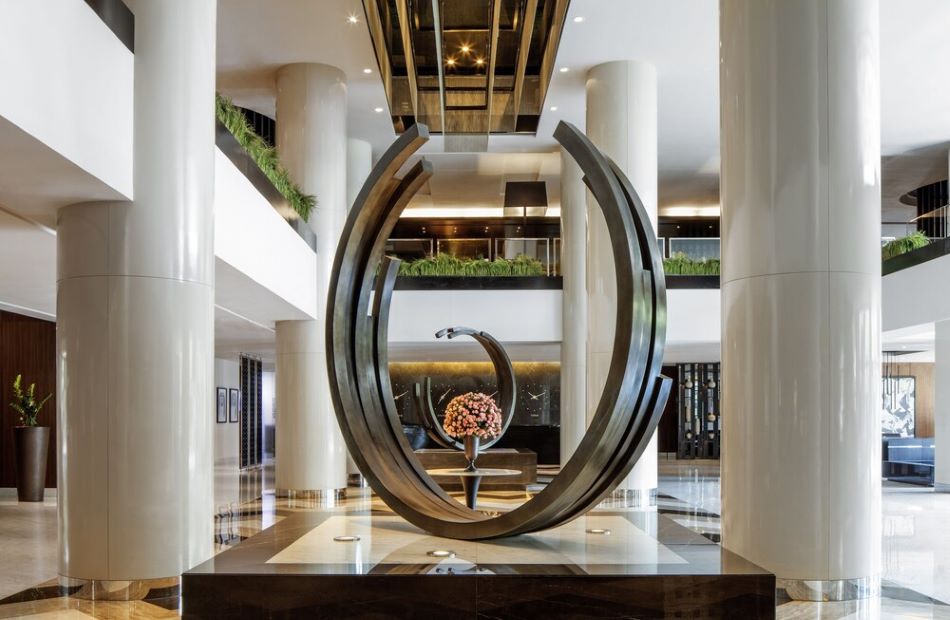 Pullman Dubai Creek City Centre Residences