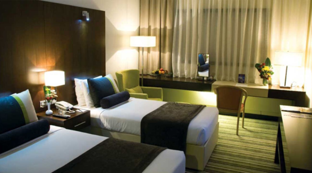 Aavri Hotel